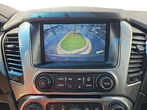 Used 2019 Chevrolet Tahoe LS RWD image 22