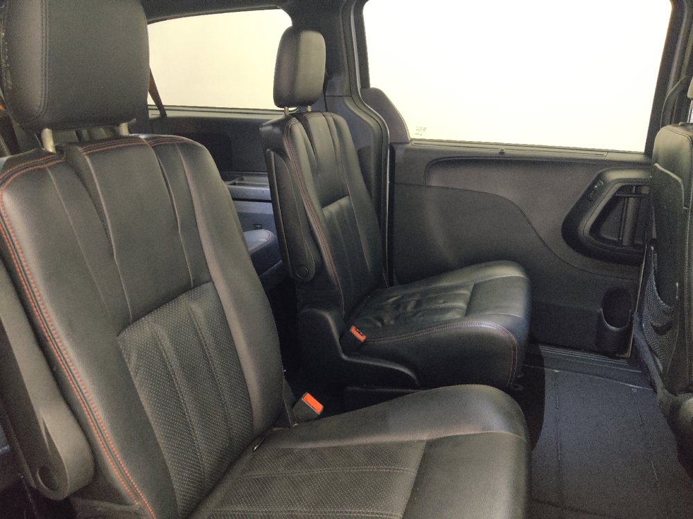 Used 2019 Dodge Grand Caravan GT FWD image 19