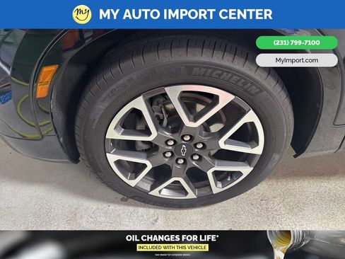 Used 2023 Chevrolet Blazer RS w/ Enhanced Convenience Package image 9