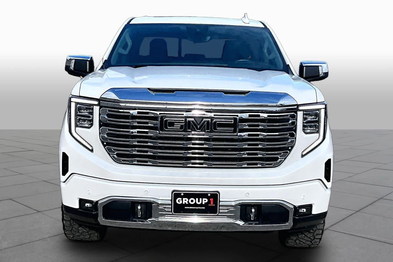 Used 2022 GMC Sierra 1500 Denali w/ Denali Reserve Package RWD image 6