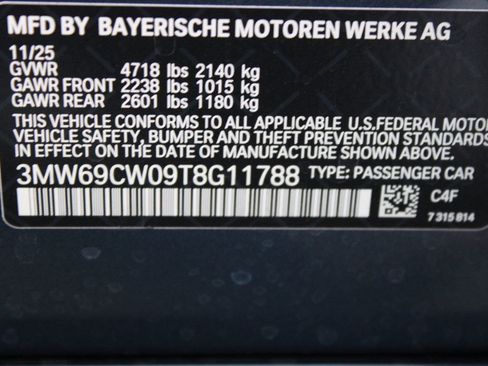 Used 2026 BMW 330i Sedan w/ M Sport Package RWD image 27