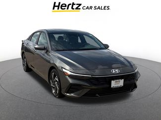 Used 2025 Hyundai Elantra SEL video 1