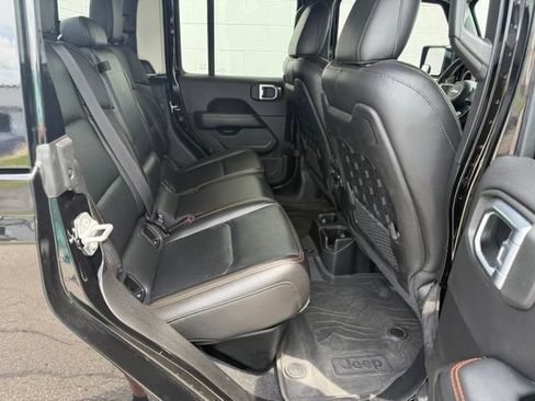 Used 2022 Jeep Gladiator Mojave w/ LED Lighting Group AWD/4WD image 21