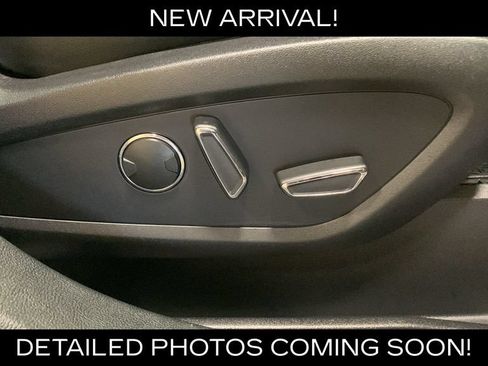 Used 2023 Lincoln Nautilus Reserve AWD/4WD image 13