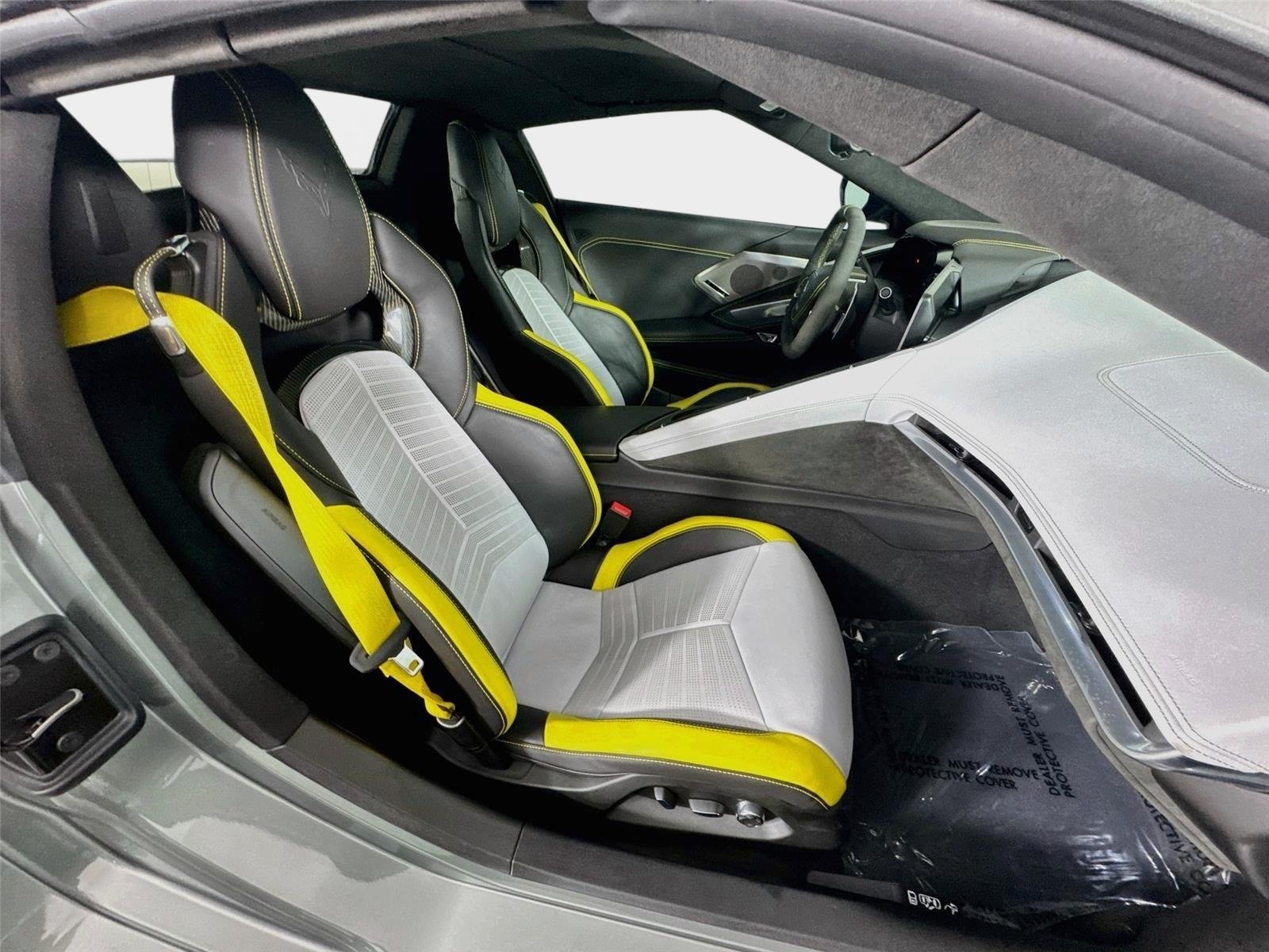 Used 2022 Chevrolet Corvette Stingray Premium Conv RWD image 23