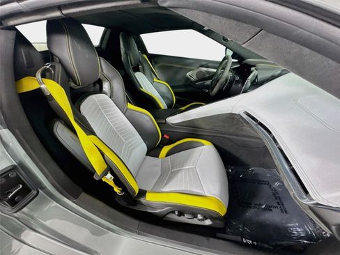 Used 2022 Chevrolet Corvette Stingray Premium Conv RWD image 23