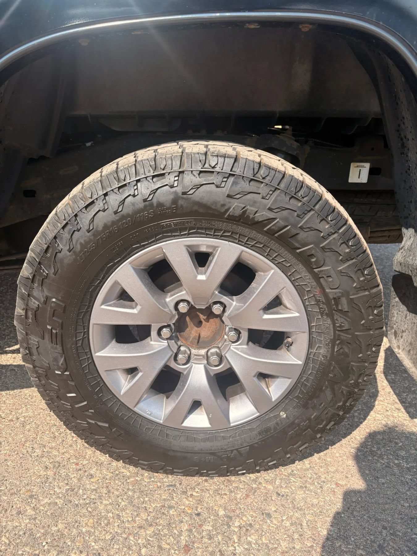 Used 2017 Toyota Tacoma SR5 w/ Tow Package AWD/4WD image 34