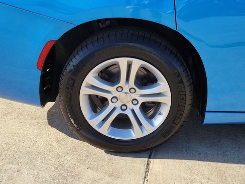 Used 2023 Dodge Charger SXT w/ Cold Weather Package image 7
