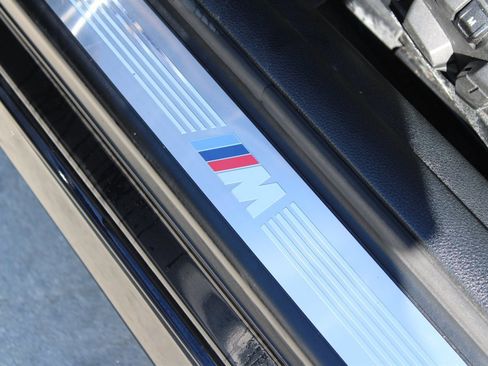 Used 2012 BMW 650i Coupe image 25