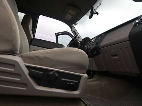 Used 2008 Ford F250 XLT image 16