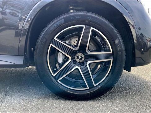 Used 2026 Mercedes-Benz GLC 300 4MATIC image 9