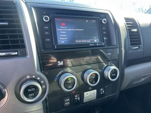 Used 2015 Toyota Sequoia Limited image 24