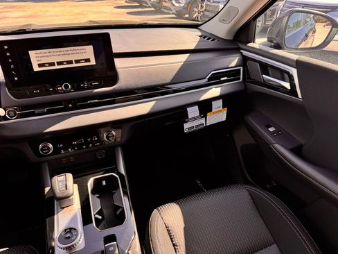 New 2026 Mitsubishi Outlander ES image 25