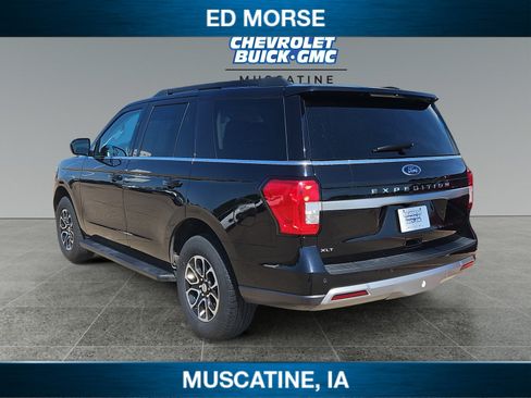 Used 2024 Ford Expedition XLT AWD/4WD image 3