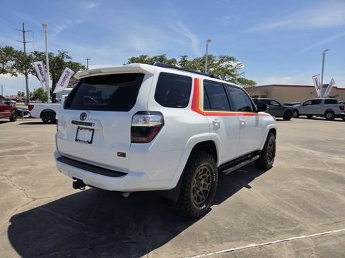 Used 2023 Toyota 4Runner 40th Anniversary SE AWD/4WD image 24