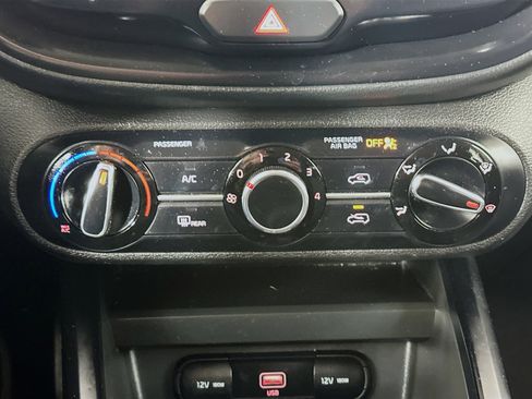 Used 2022 Kia Soul LX w/ Technology Package image 23