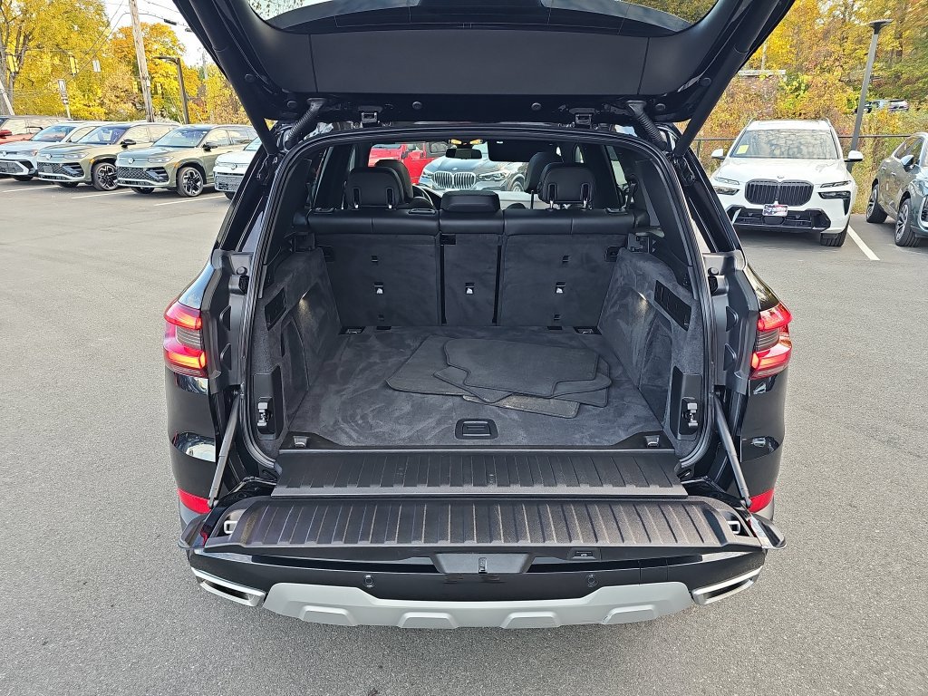 Used 2023 BMW X5 xDrive40i w/ Premium Package AWD/4WD image 23