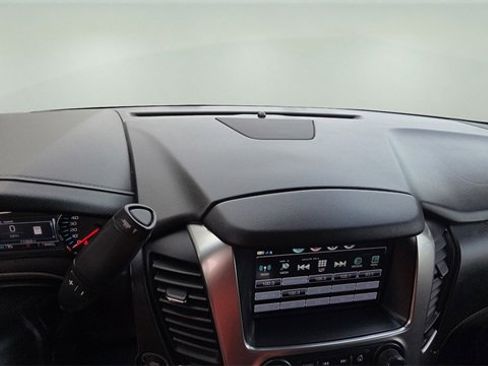 Used 2019 Chevrolet Tahoe Premier image 9