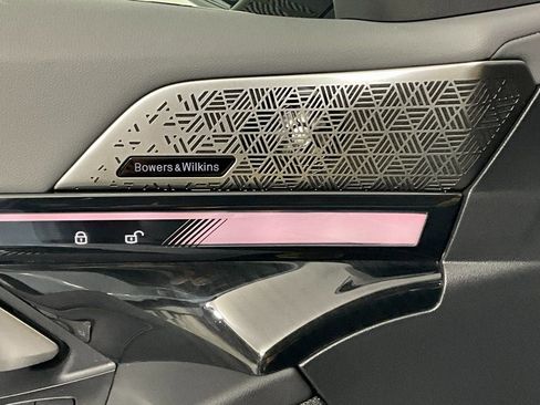 Used 2024 BMW 540i xDrive 540i xDrive w/ Executive Package image 18