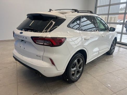 Certified 2023 Ford Escape ST-Line Select w/ Tech Pack #1 image 5
