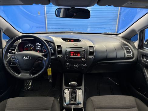 Used 2017 Kia Forte LX FWD image 22