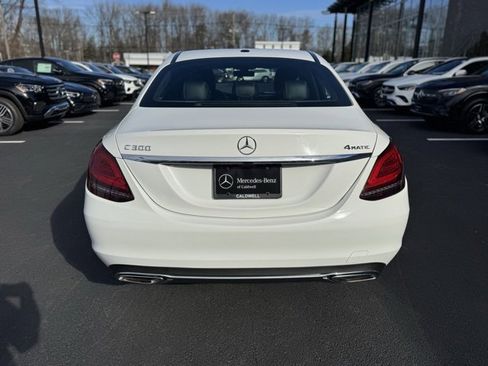 Used 2019 Mercedes-Benz C 300 4MATIC Sedan image 4