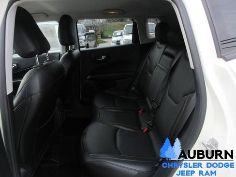 Used 2019 Jeep Compass Limited image 20