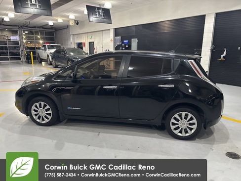 Used 2016 Nissan Leaf S w/ Charger Package image 5