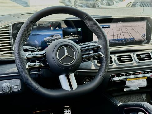 New 2026 Mercedes-Benz GLS 450 4MATIC image 26