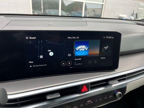 Certified 2025 Kia Sorento SX Prestige image 20