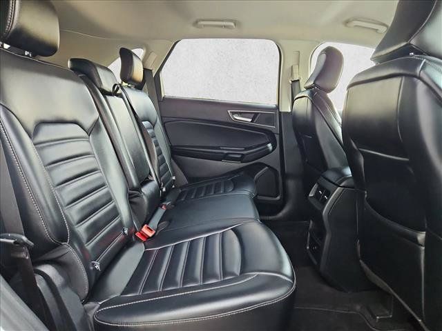 Used 2024 Ford Edge SEL AWD/4WD image 19
