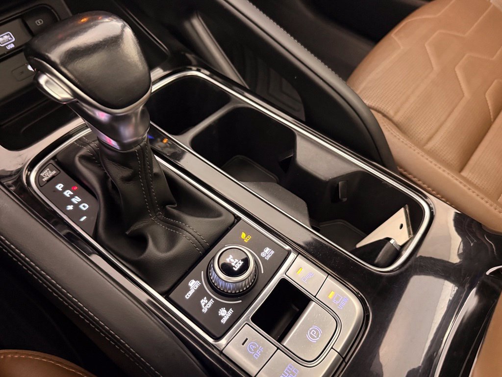 Used 2020 Kia Telluride SX w/ SX Prestige Package AWD/4WD image 45