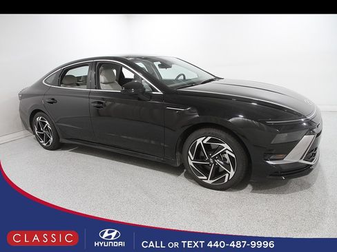 Certified 2026 Hyundai Sonata SEL AWD/4WD image 1