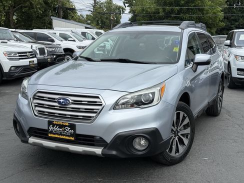 Used 2017 Subaru Outback 2.5i Limited w/ Popular Package #5 AWD/4WD image 2