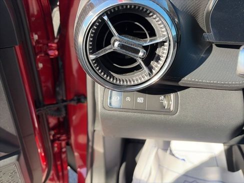 New 2026 Chevrolet Equinox LT w/ Convenience Package II image 19