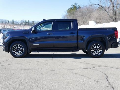 Used 2024 GMC Sierra 1500 Elevation image 3