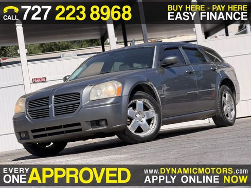 Used 2005 Dodge Magnum R/T w/ Convenience Group II AWD/4WD image 1