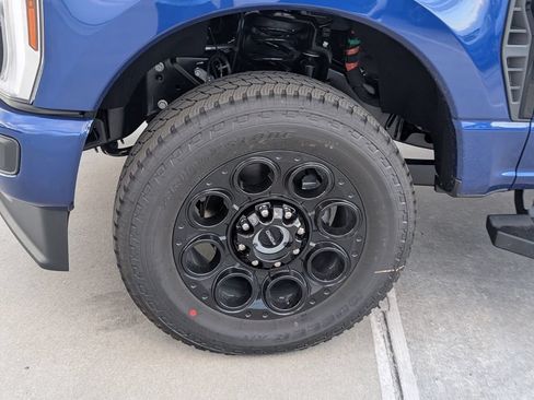 New 2026 Ford F250 XLT w/ XLT Premium Package AWD/4WD image 5
