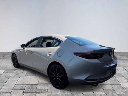 Used 2024 MAZDA MAZDA3 s FWD image 5
