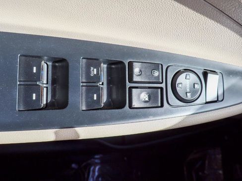 Used 2018 Hyundai Tucson Limited image 19