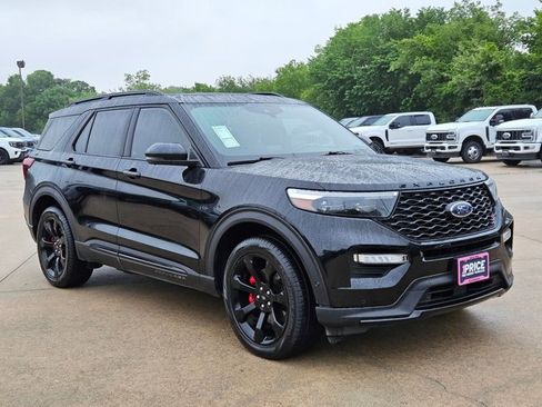 Used 2020 Ford Explorer ST w/ ST High-Performance Pack image 3