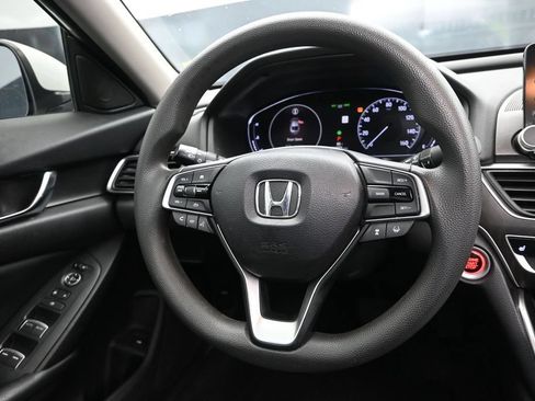 Used 2018 Honda Accord EX image 24