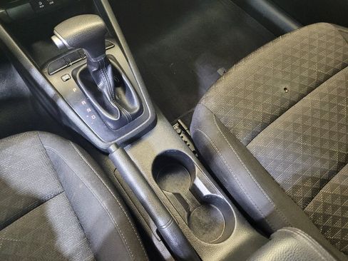Used 2018 Kia Rio S FWD image 26