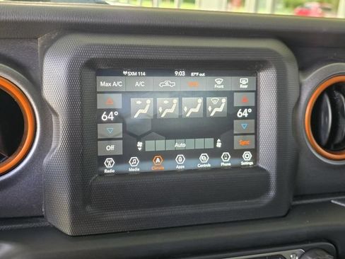 Used 2021 Jeep Gladiator Mojave w/ LED Lighting Group AWD/4WD image 16