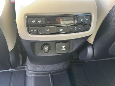 Used 2024 Hyundai Palisade Calligraphy AWD/4WD image 26