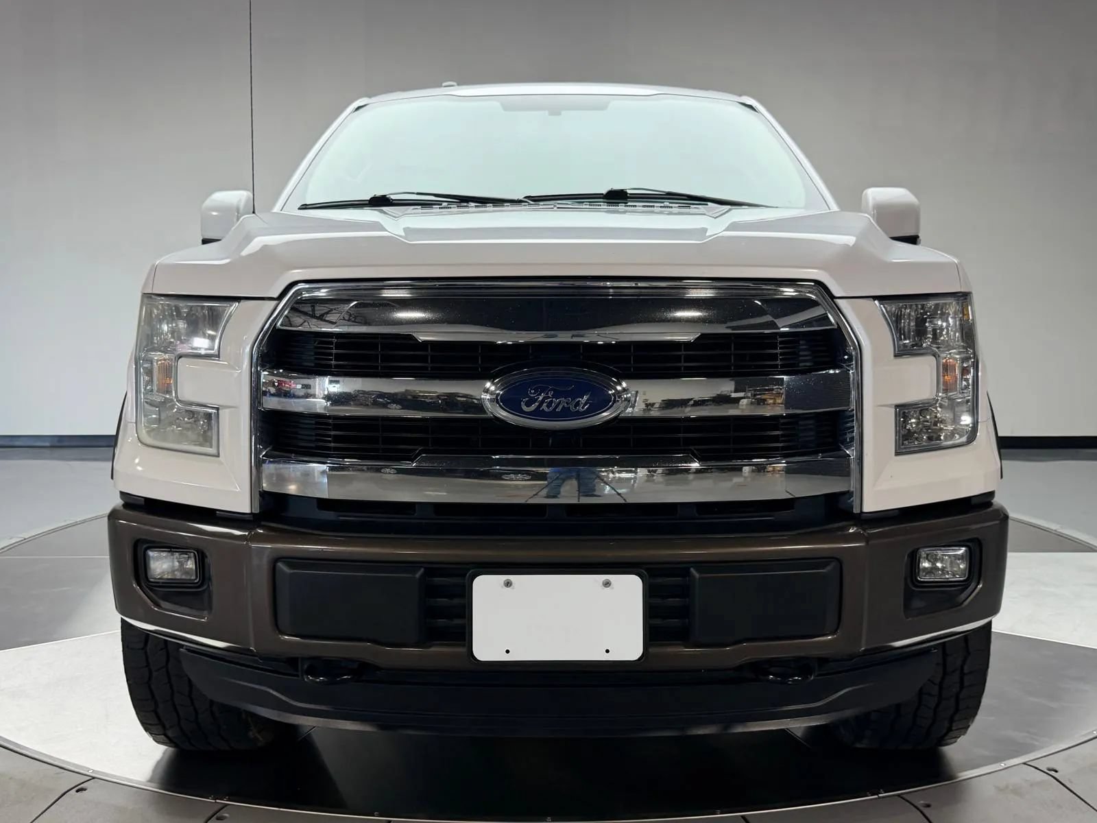 Used 2015 Ford F150 Lariat w/ Equipment Group 501A Mid AWD/4WD image 3