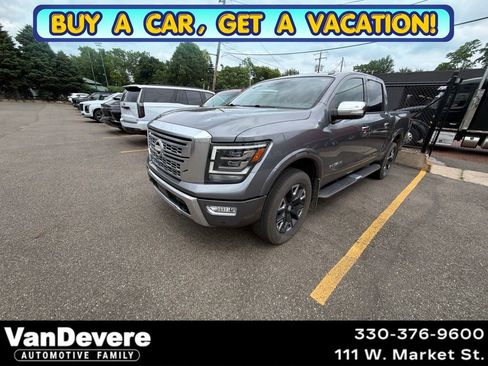 Used 2021 Nissan Titan Platinum Reserve w/ Moonroof Package AWD/4WD image 1