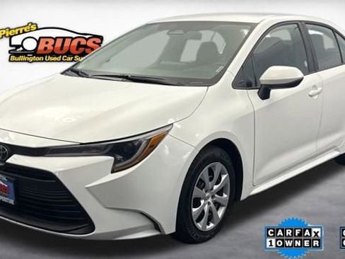 Used 2024 Toyota Corolla LE image 1