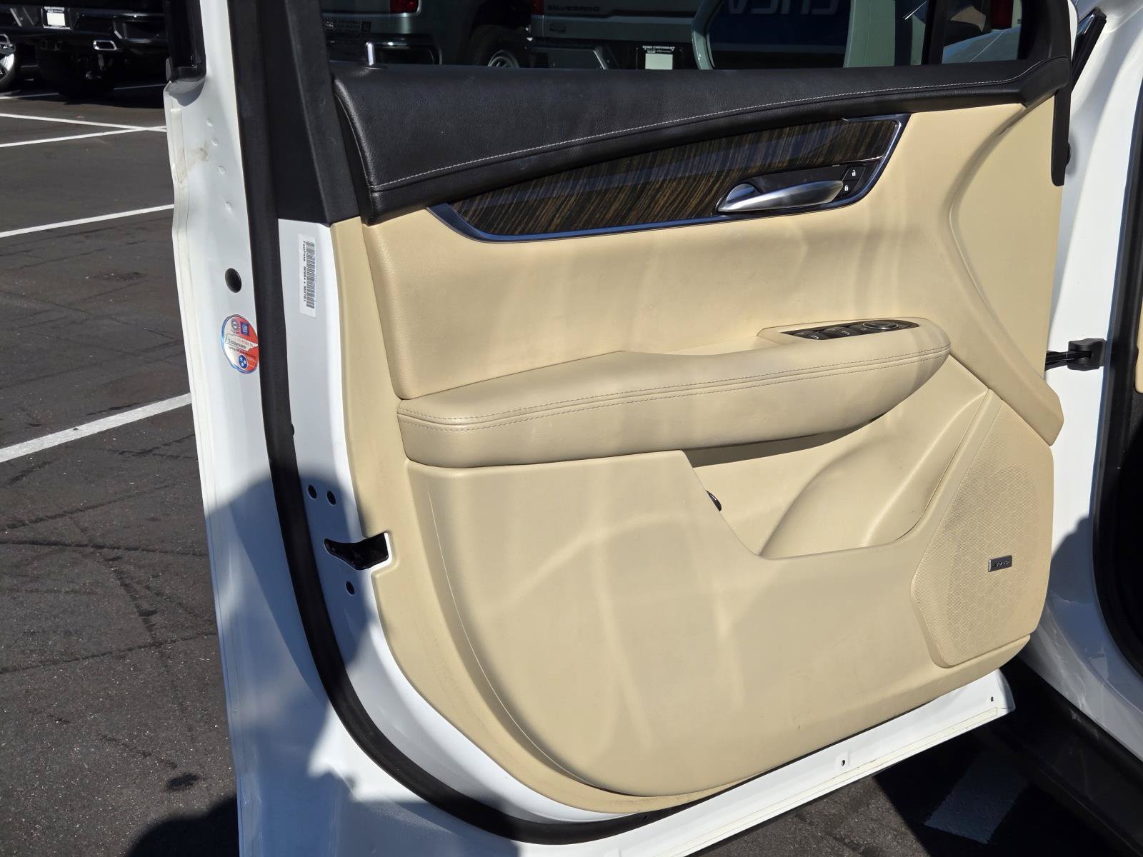 Used 2019 Cadillac XT5 FWD image 14