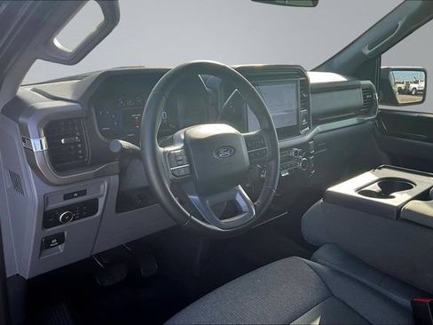 Used 2025 Ford F150 XLT w/ Equipment Group 301A Standard RWD image 19